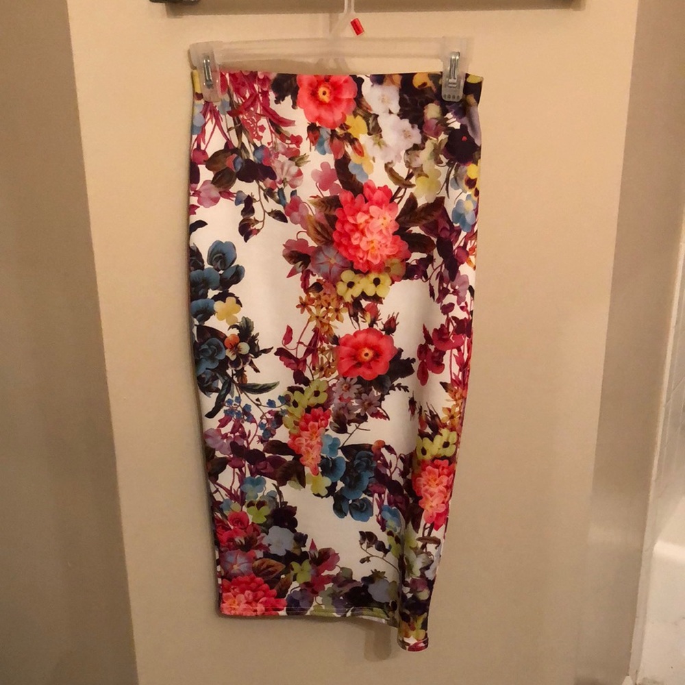 Pretty little things